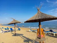 Beautiful apartment with terrace and swimming pool 1300m from Vilafortuny beach - Kitchens