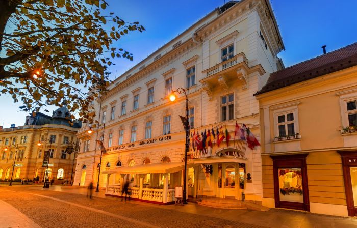 Hotel Imparatul Romanilor