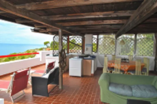 프라이빗 풀과 놀라운 바다 전망이 있는 빌라 줄리아 리조트