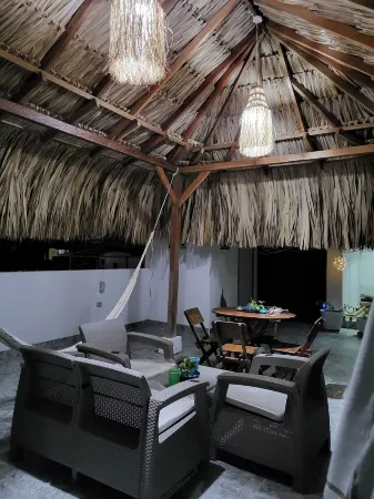 Hostal Casa Familiar Josi Отели в г. Толу