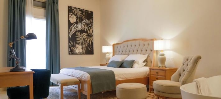 Battery House Hotels in Valletta