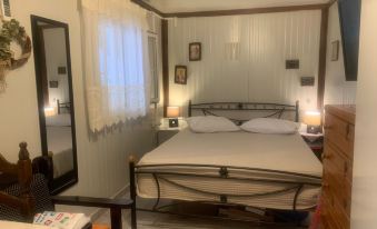 Effie's Maisonette with Detached Studio