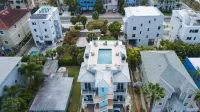 A Somewhere is Here by Beachside Management - Parking