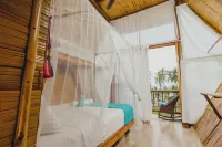 Uuttaaka Eco-Hotel Hotels in Дибулья