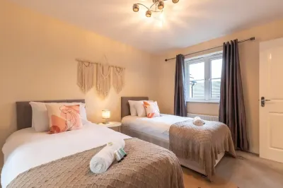 Host & Stay - Moresby Way
