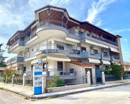 Villa Amalia Sun Beach Hotels in Volvi