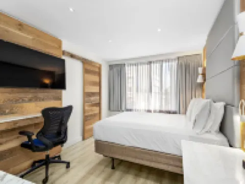 ホリデイ イン エクスプレス サン フアン コンダド コンダドのホテル