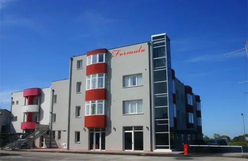 Formula International & Puravita Spa