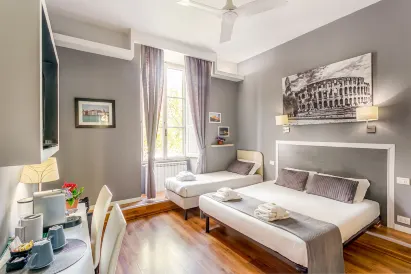 AmoRoma Suite