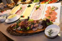 Insel-Hotel Heilbronn - breakfast