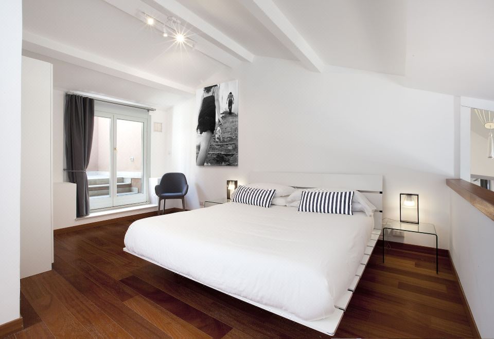 2. 오리아나 스위트..