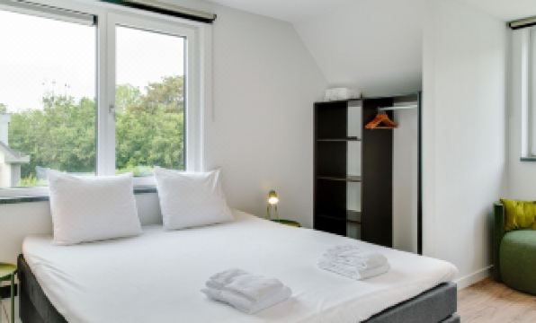 Great Holiday Home Energy Neutral on Texel with Sauna and Sun Shower