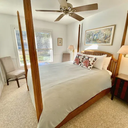 Otter's Pond Bed and Breakfast