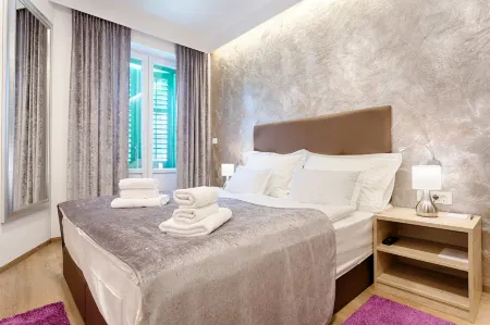 Central Pearl by Nono Ban Rooms Отели в г. Сплит