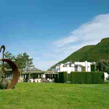 Hotel Emilia Hotel Exterior