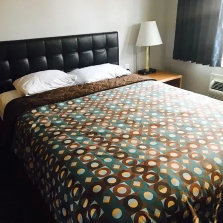 Kings Row Inn