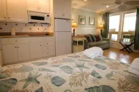 527 Sunsuite Hotels in Fripp Island