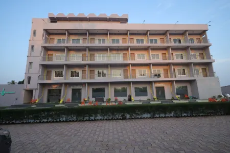 Parth King Beach Resort