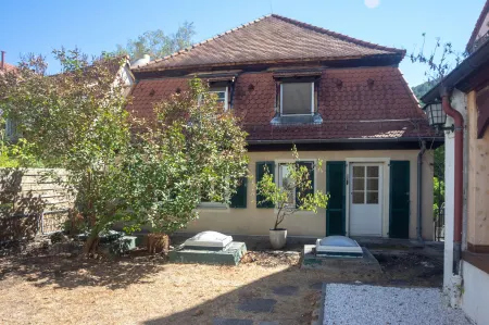 Hotel-Restaurant Hackteufel Отели рядом с достопримечательностью «Библиотека Гейдельбергского университета»