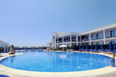 Velipoja Grand Europa Resort - Appartement Luxe privé Hôtels à : Velipoje