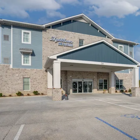 Lighthouse Suites - Best Western Signature Collection