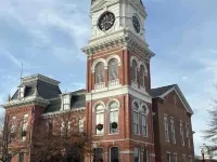 Brothers bond 3bed 2bath, short walk to the square Hotels in Covington