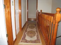 PRISTINE CAPE COD ON THE CREEK! 4 Large Bedrooms - 8 Guests