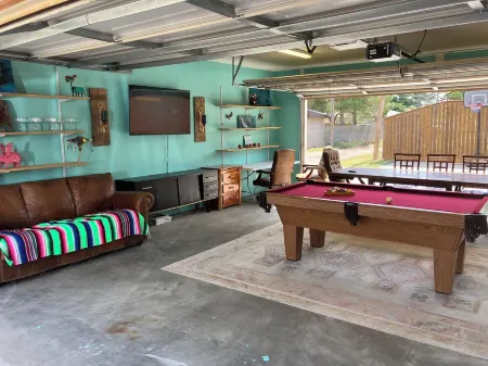 Right At Home-Midland Adobe Compound with Pool and Fire Pits and Billiards