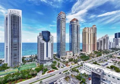 Ocean View and Community Pool - Luxurious Coastal Retreat