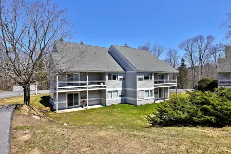 Heated Saltwater Pool and Ski Resort Access - Cozy Mountain Retreat