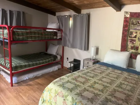 Waterfront Dock and Cozy Fire Pit - Tranquil Sunset Haven