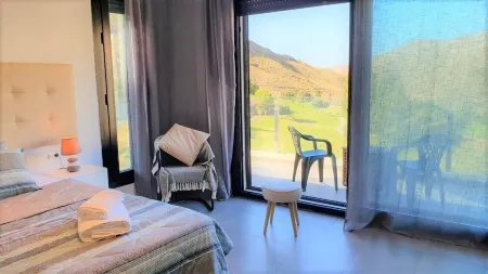 Villa André con Piscina, Barbacoa, Wifi & Satélite