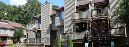 Your Morgantown 2BR Retreat for Weekend Getaway Hotels in Cheat Lake