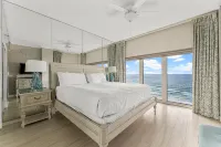 Expansive Balcony with Stunning Gulf Views - Charming Beachfront Oasis
