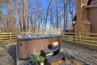 Secluded Paradise - Hot Tub, Fire Pit, Tranquil Setting Hotel di Lumpkin County