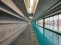 The Sebel Melbourne Docklands - piscina