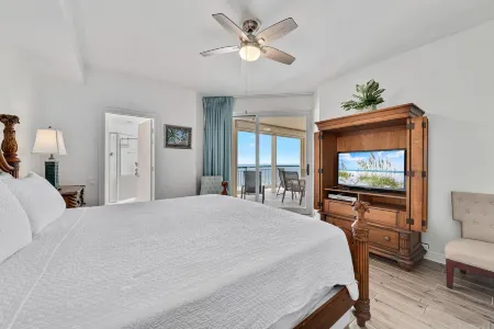 Beach Colony West 4D