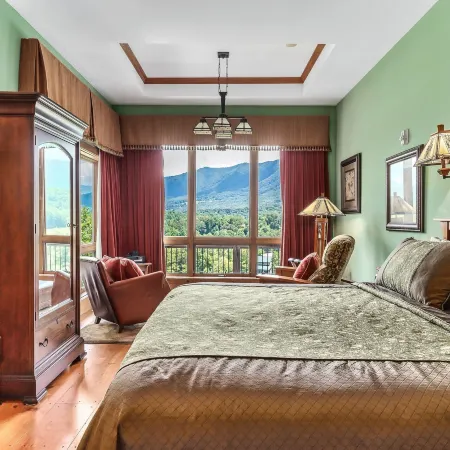 Laurel Valley Mountain Retreat