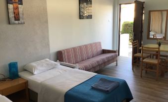 Florea Hotel Apartments