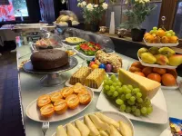 WG-Hostel - breakfast