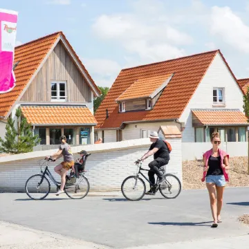 Villa, Two Bathrooms and a Washing Machine, Near Ostend