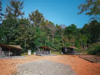 Bulls Camp Hotels in Narusawa