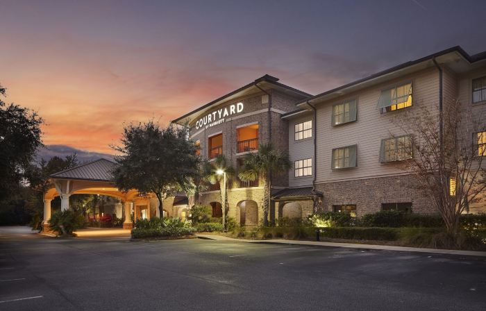 Courtyard Charleston Mt. Pleasant
