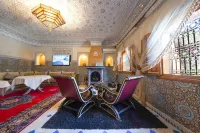 Luxurious Aghmat Villa With Private Pool and Panoramic Mountain Views