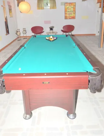 Castle View - A Rancher with a View! Отели рядом с достопримечательностью «Парк штата Беркли Спрингс»