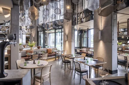 QT Auckland, an EVT Hotel Отели рядом с достопримечательностью «Оклендский университет технологий»