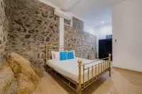 Charming lodge with a Swimming pool in lovely Galle