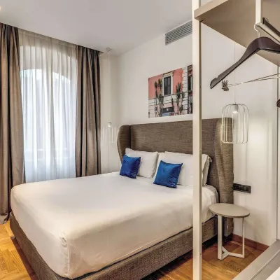 Mercure Roma Centro Termini Hotels near Repubblica
