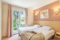 Résidence Pierre & Vacances le Hameau de la Pinède Các khách sạn ở Giens
