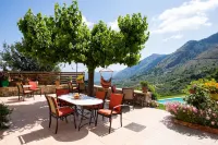 Metohi Nature Living Hotels in Minoa Pediada